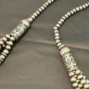 necklace-silver-close-up