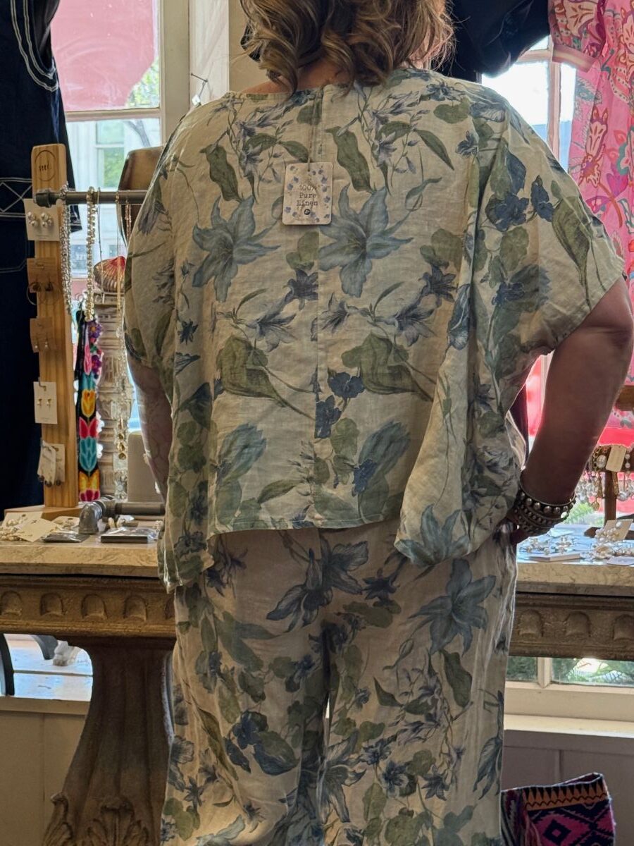 linen-pant-blue-floral-off-white-back linen-pant-blue-floral-off-white-back