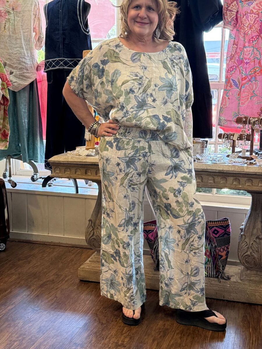 linen-pant-blue-floral-off-white linen-pant-blue-floral-off-white